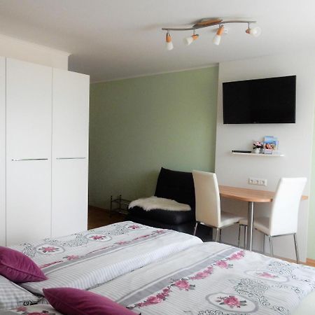 Fruehstueckspension Lach Bed and Breakfast Eberndorf Esterno foto