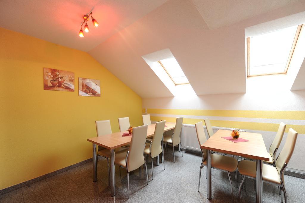 Fruehstueckspension Lach Bed and Breakfast Eberndorf Esterno foto