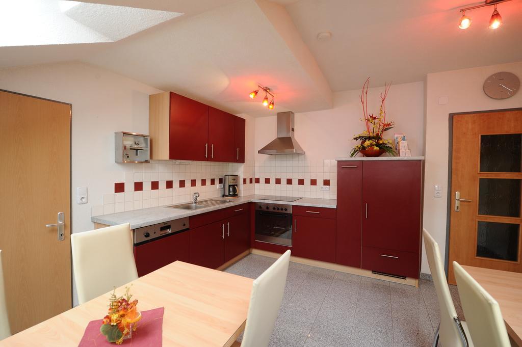 Fruehstueckspension Lach Bed and Breakfast Eberndorf Esterno foto
